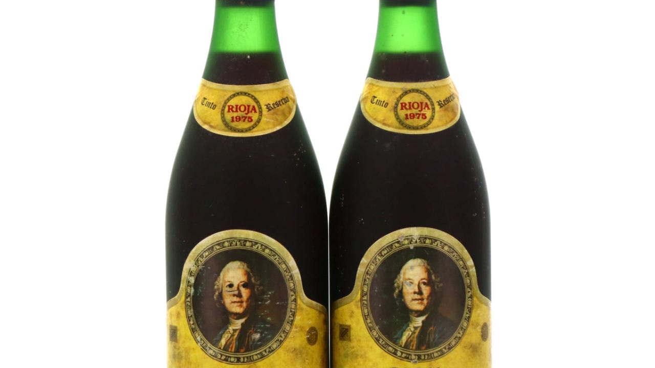 Faustino V 1975 x 2 Wine | Wine Auctioneer