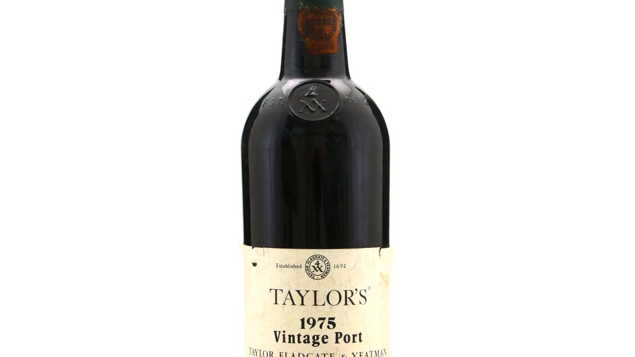 Yahoo!オークション - 古酒 テイラー ヴィンテージポートワイン 1986