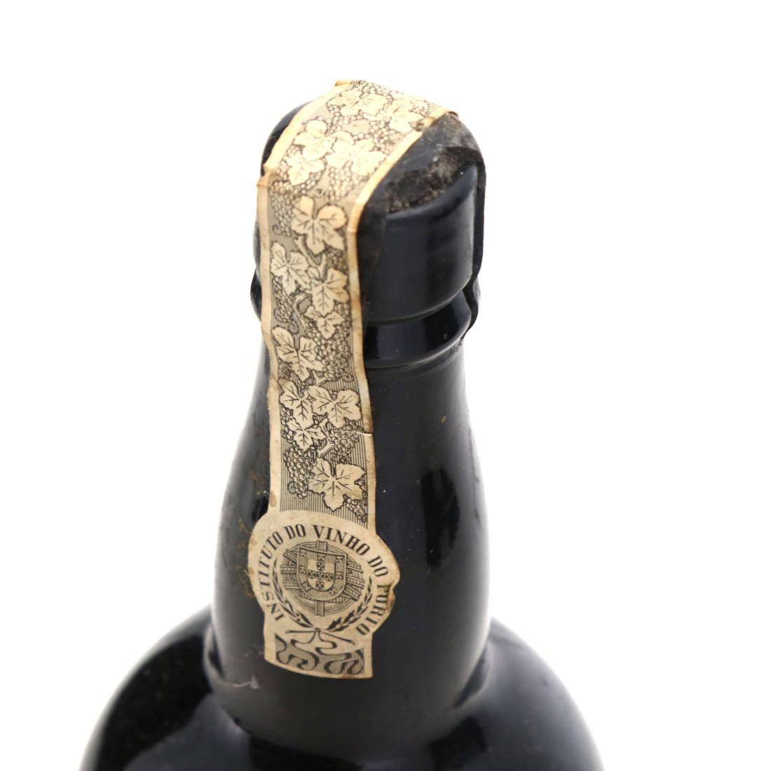 Image for Cockburns 1985 Vintage Port
