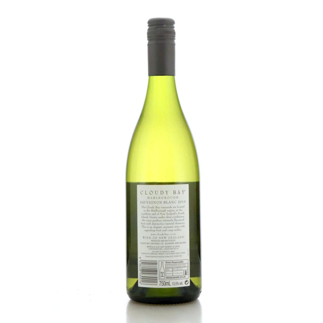 Image for Cloudy Bay Sauvignon Blanc 2010