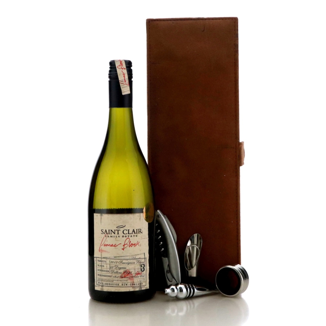 Image for Saint Clair Pioneer Block 3 43 Degrees Sauvignon Blanc 2013