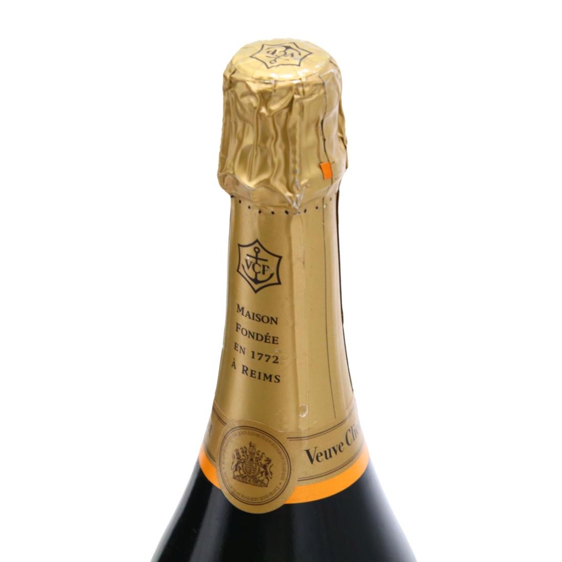 Image for Veuve Clicquot Ponsardin 1995 Vintage Champagne / Magnum