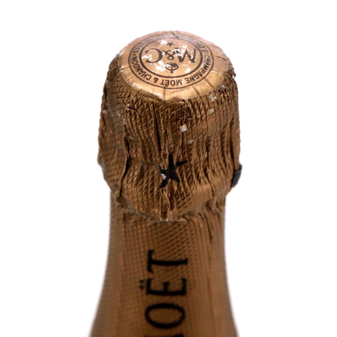 Image for Moët & Chandon Millésime Blanc 1998 Vintage Champagne