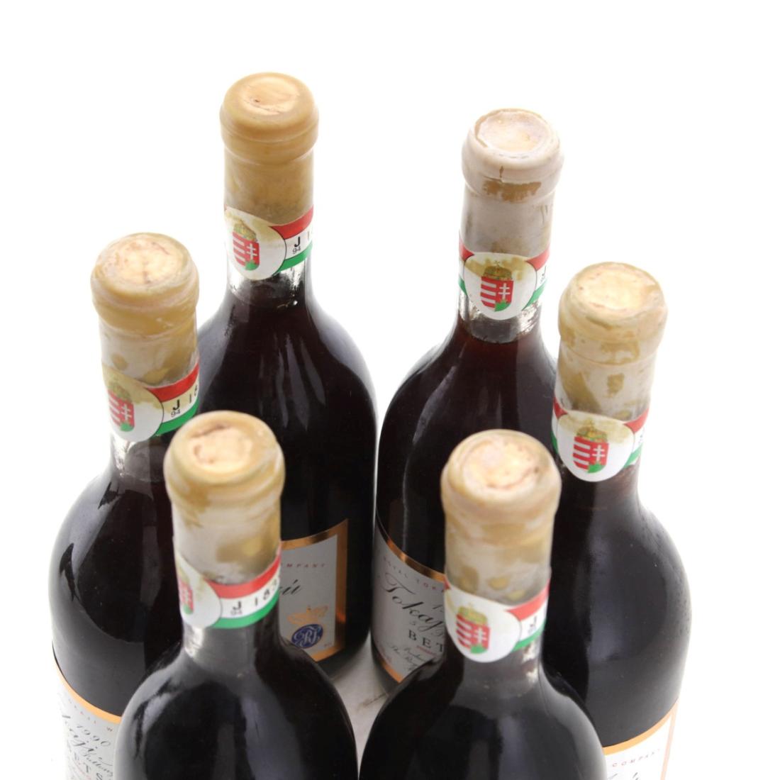 Image for Royal Tokaji Betsek 5 Puttonyos Aszú 1990 x 6 / Half Litre