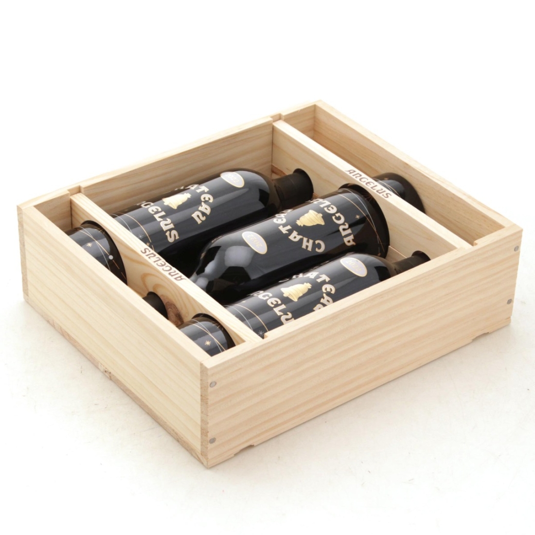 Image for Château Angélus Le Majestueux 2022 x 3