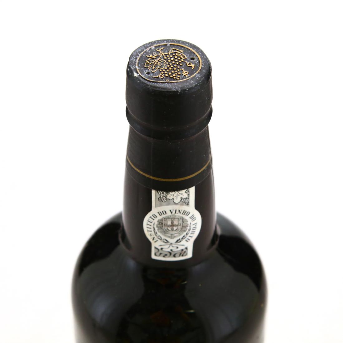 Image for Real Companhia Velha Royal Oporto 1983 Vintage Port
