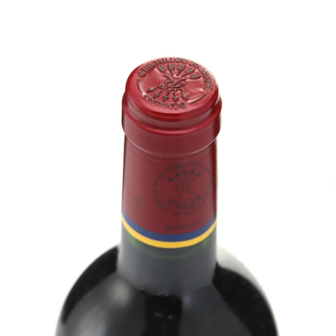 Image for Carruades de Lafite 2003