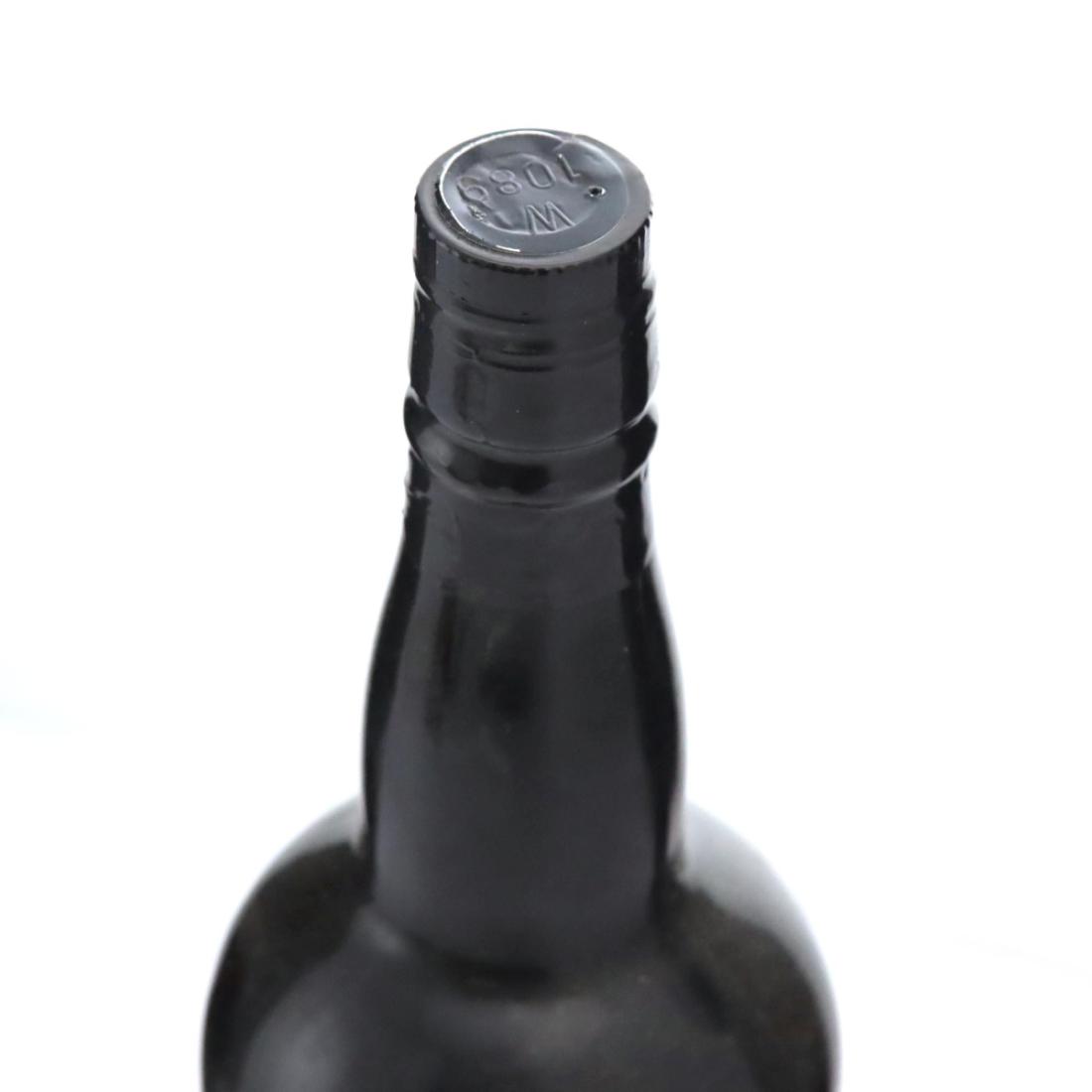Image for Cavendish Late Bottled Vintage Vin de Liqueur 1963