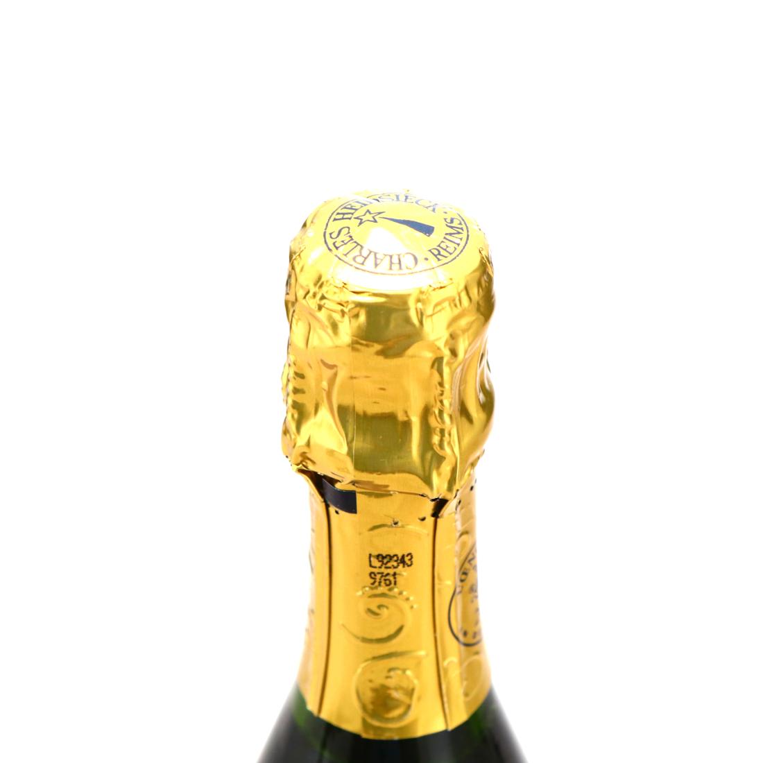 Image for Charles Heidsieck L'Oenotheque Reserve Charlie Brut Mis En Cave En 1990 Champagne