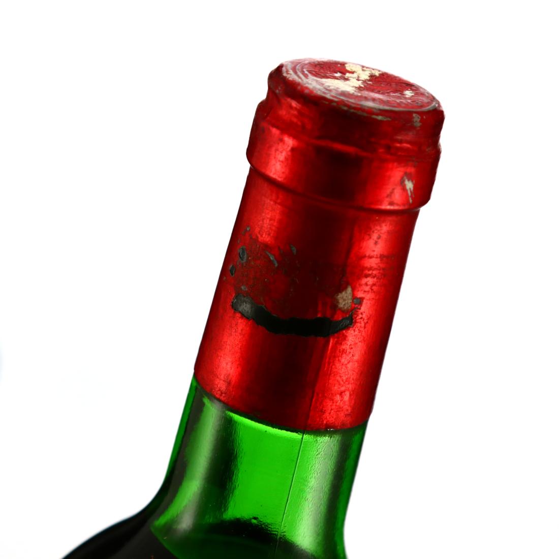 Image for Châ​teau Petrus 1976