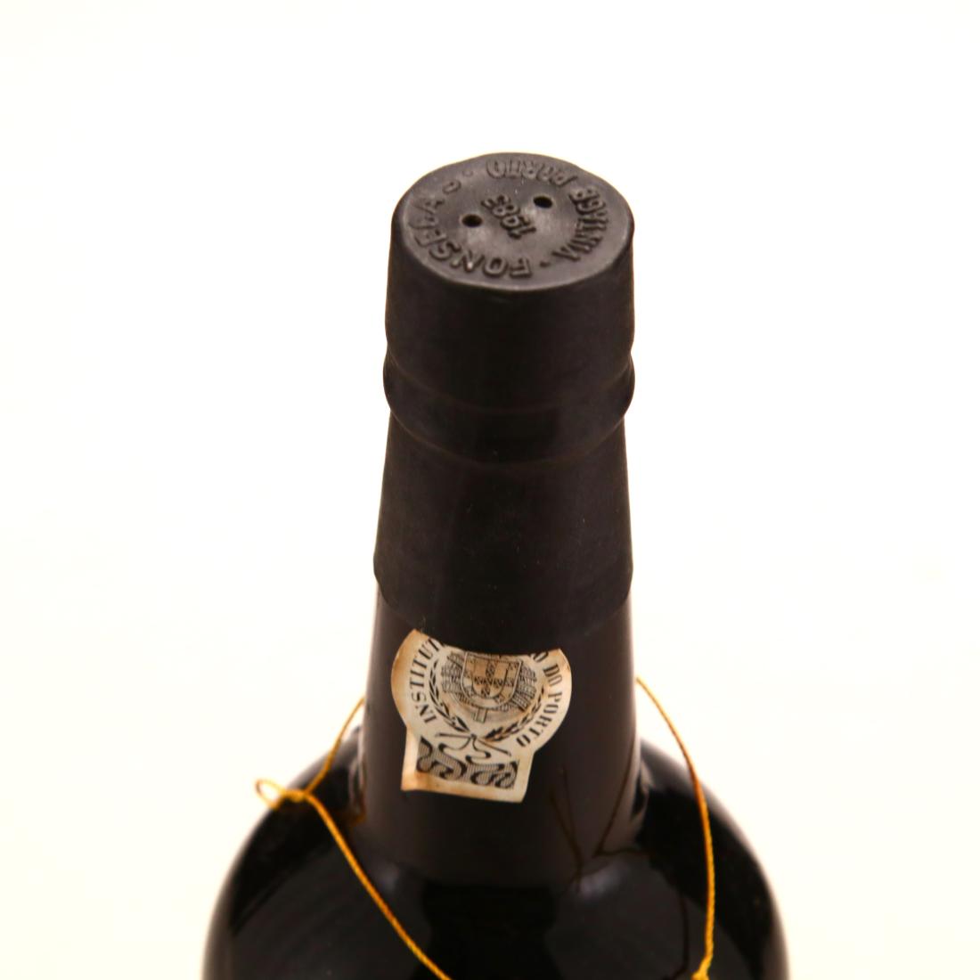 Image for Fonseca Guimaraens 1983 Vintage Port