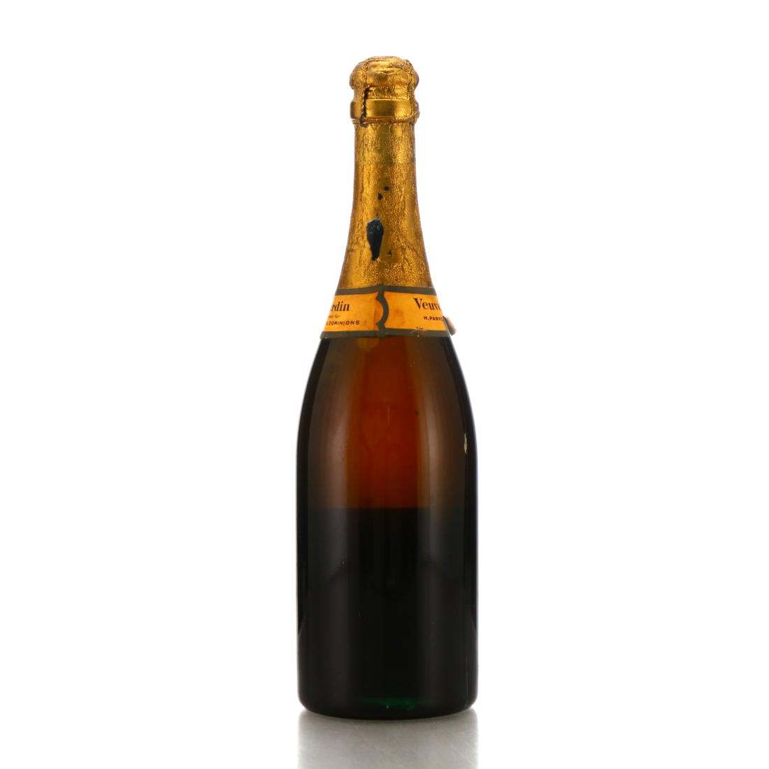 Image for Veuve Clicquot Yellow Label Dry NV Champagne