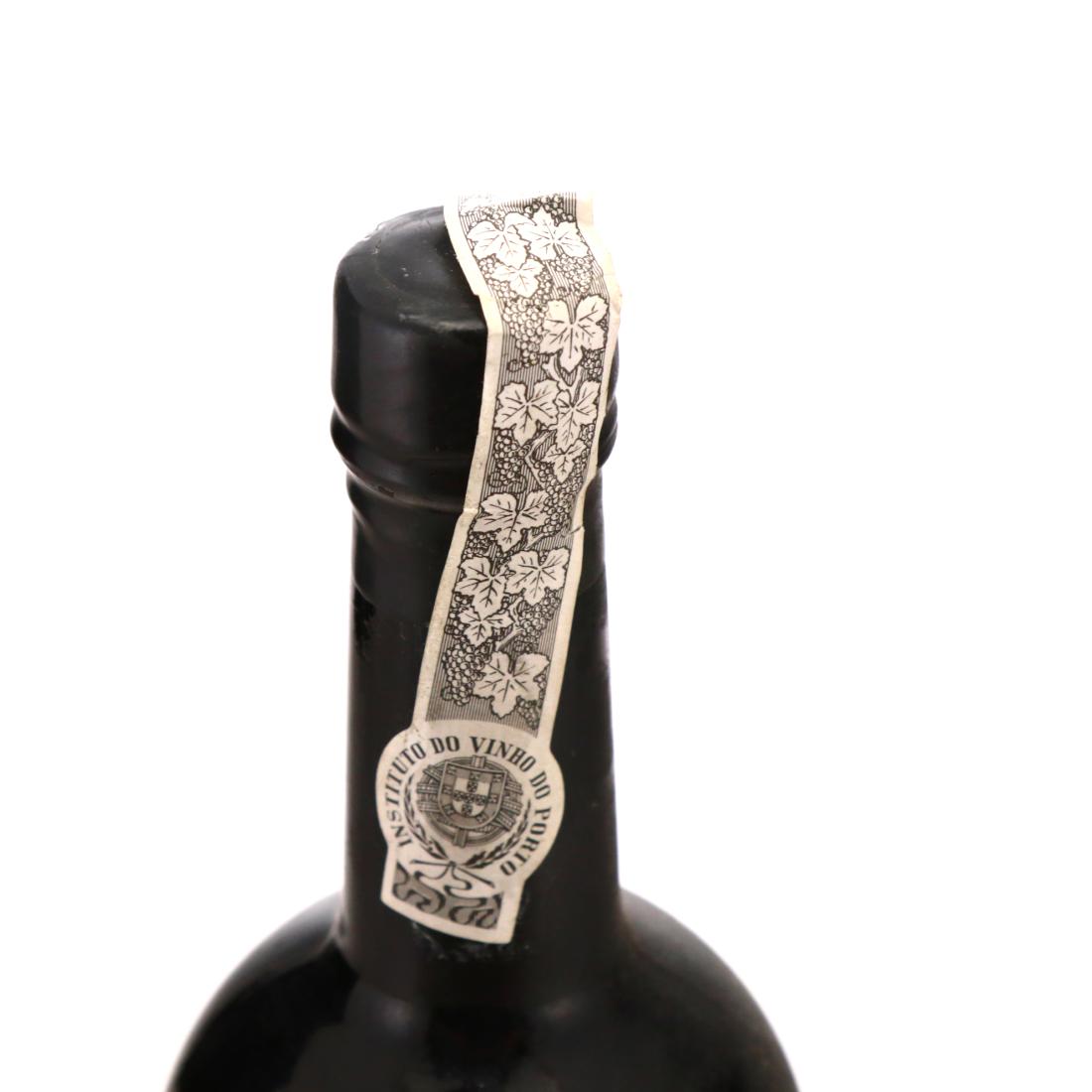Image for Cockburn's Quinta do Tua 1987 Vintage Port