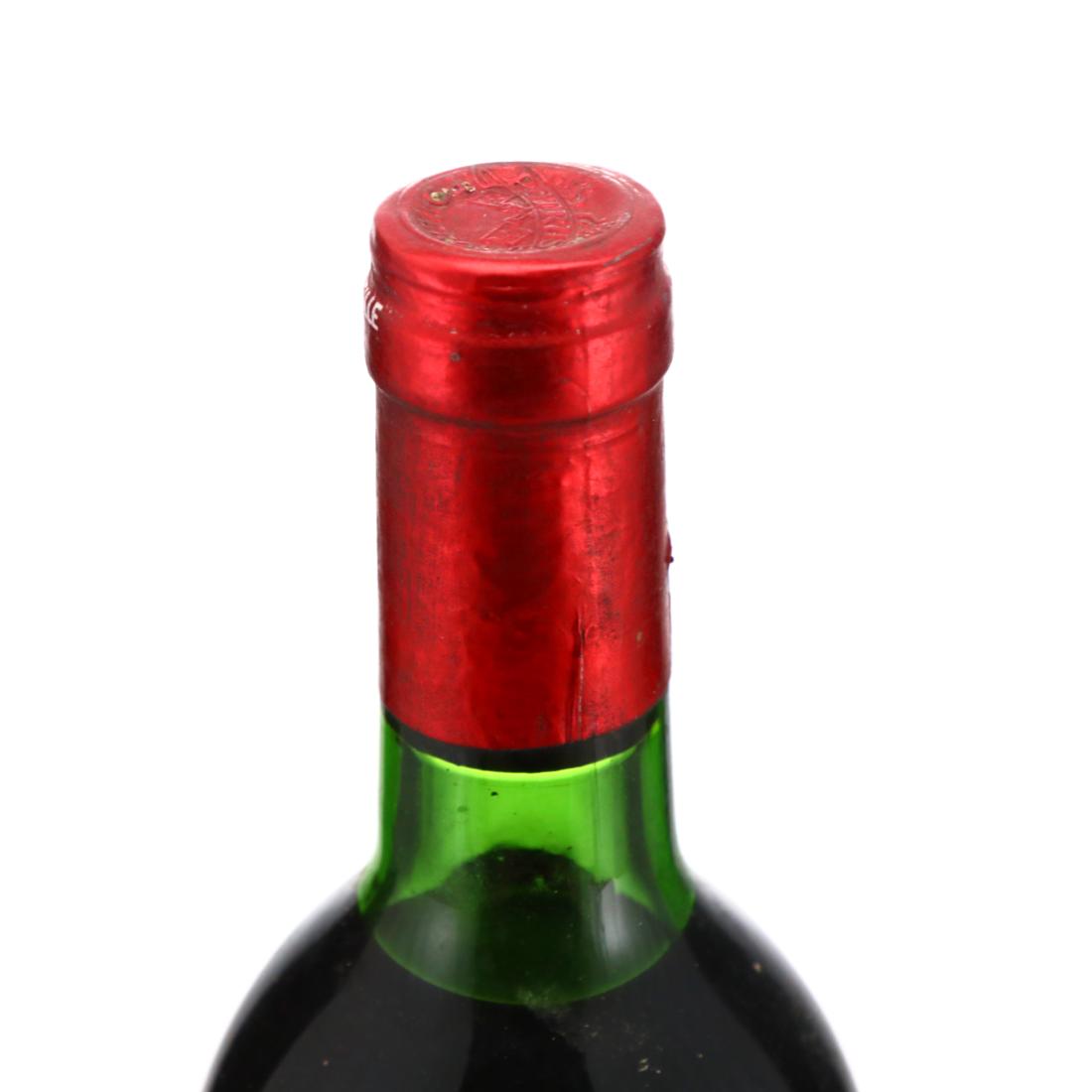 Image for Châ​teau Petrus 1983