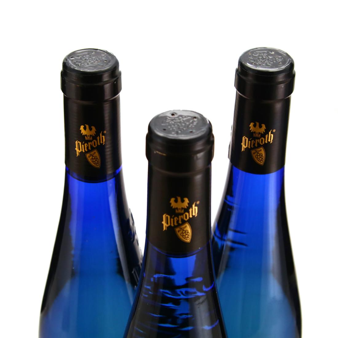 Image for Pieroth Blue Burg Layer Schlosskapelle Kabinett 2015 Nahe