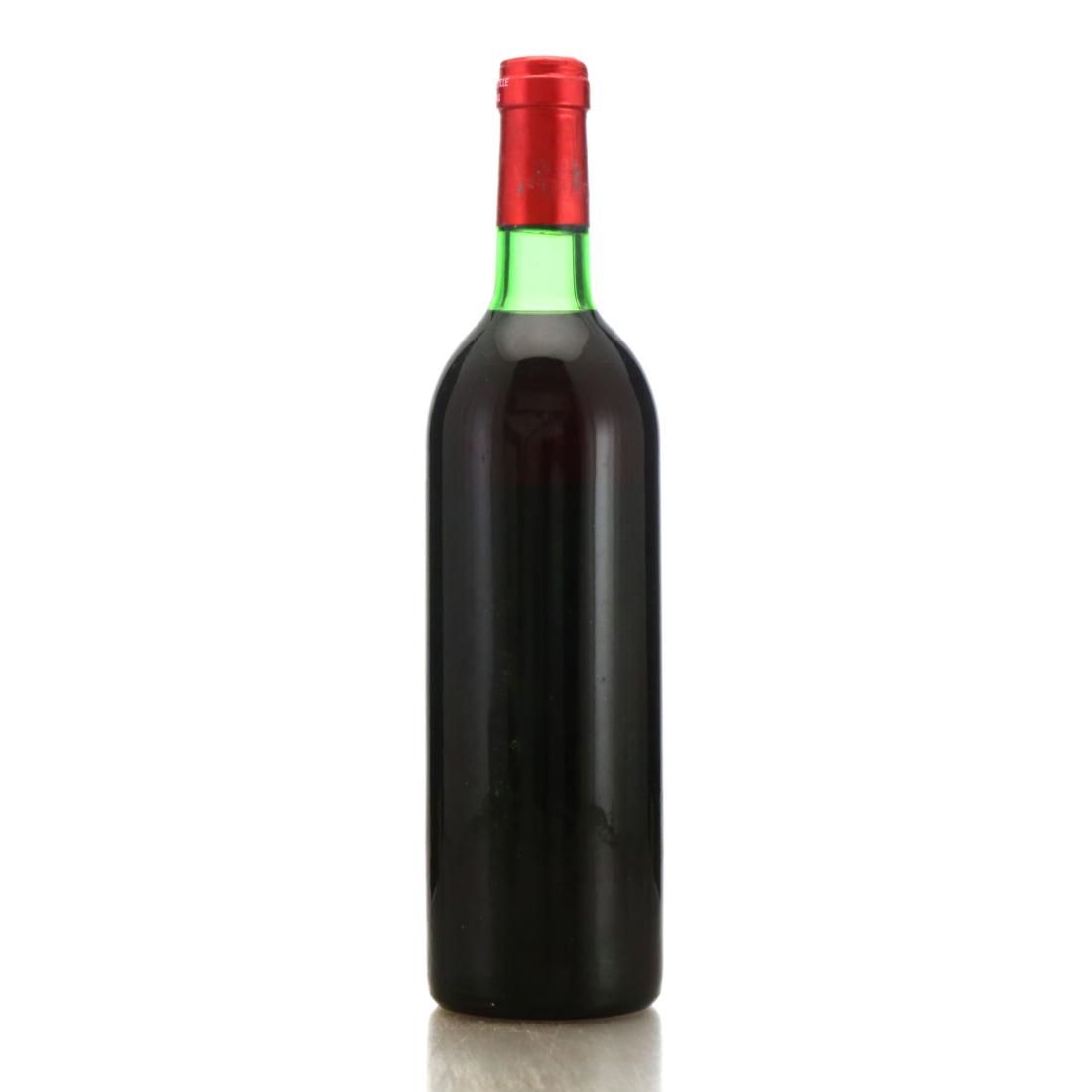 Image for Châ​teau Petrus 1977