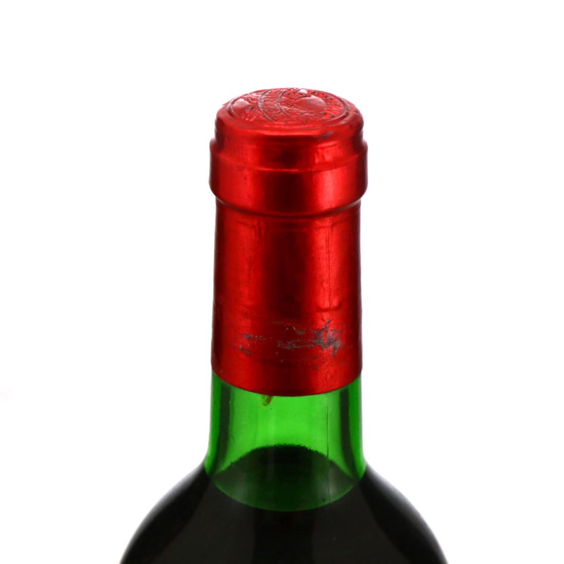 Image for Châ​teau Petrus 1977