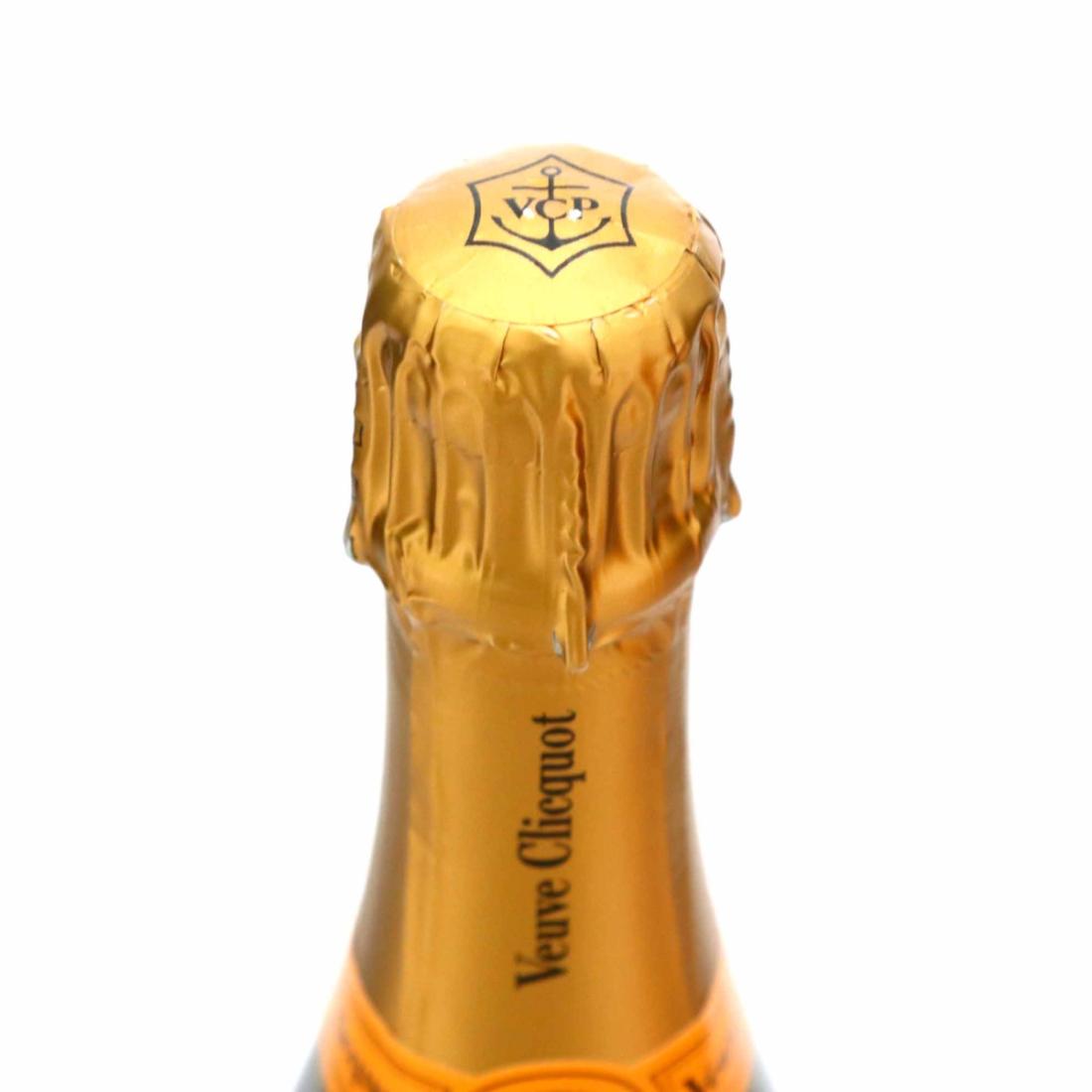 Image for Veuve Clicquot Yellow Label Brut NV Champagne