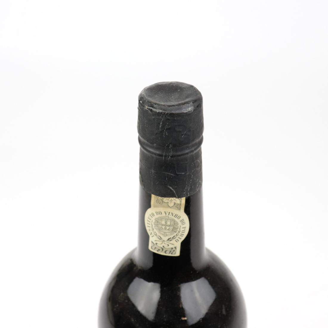Image for Warre's Quinta Da Cavadinha 1979 Vintage Port