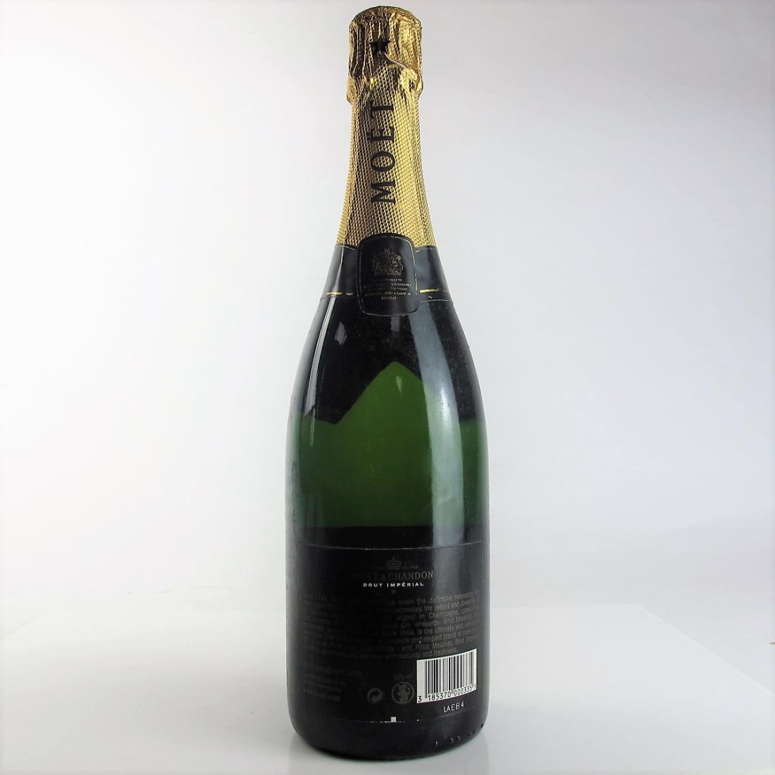 Image for Moet & Chandon Brut NV Champagne