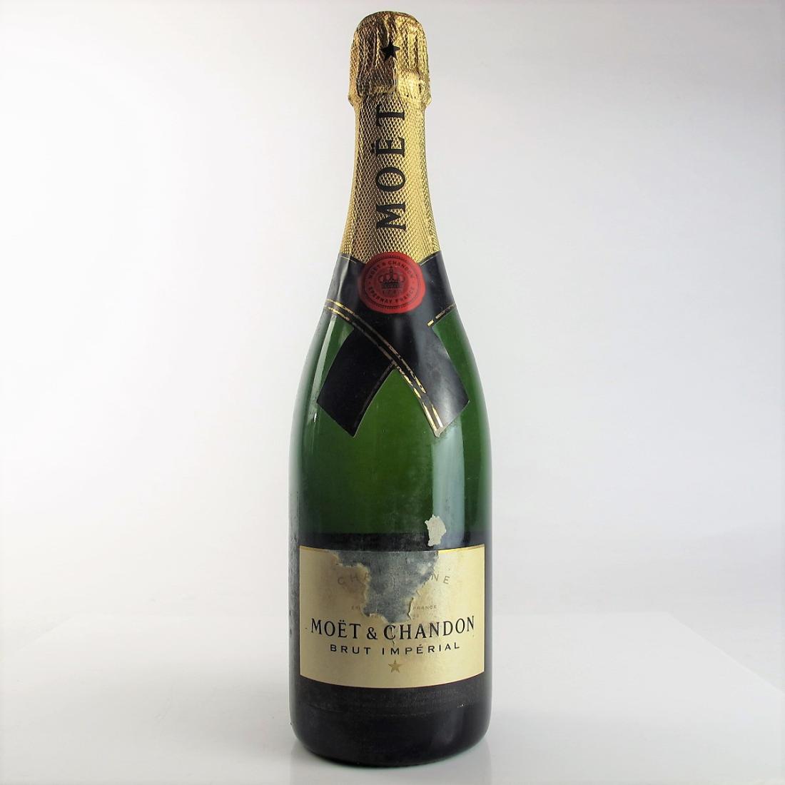 Image for Moet & Chandon Brut NV Champagne