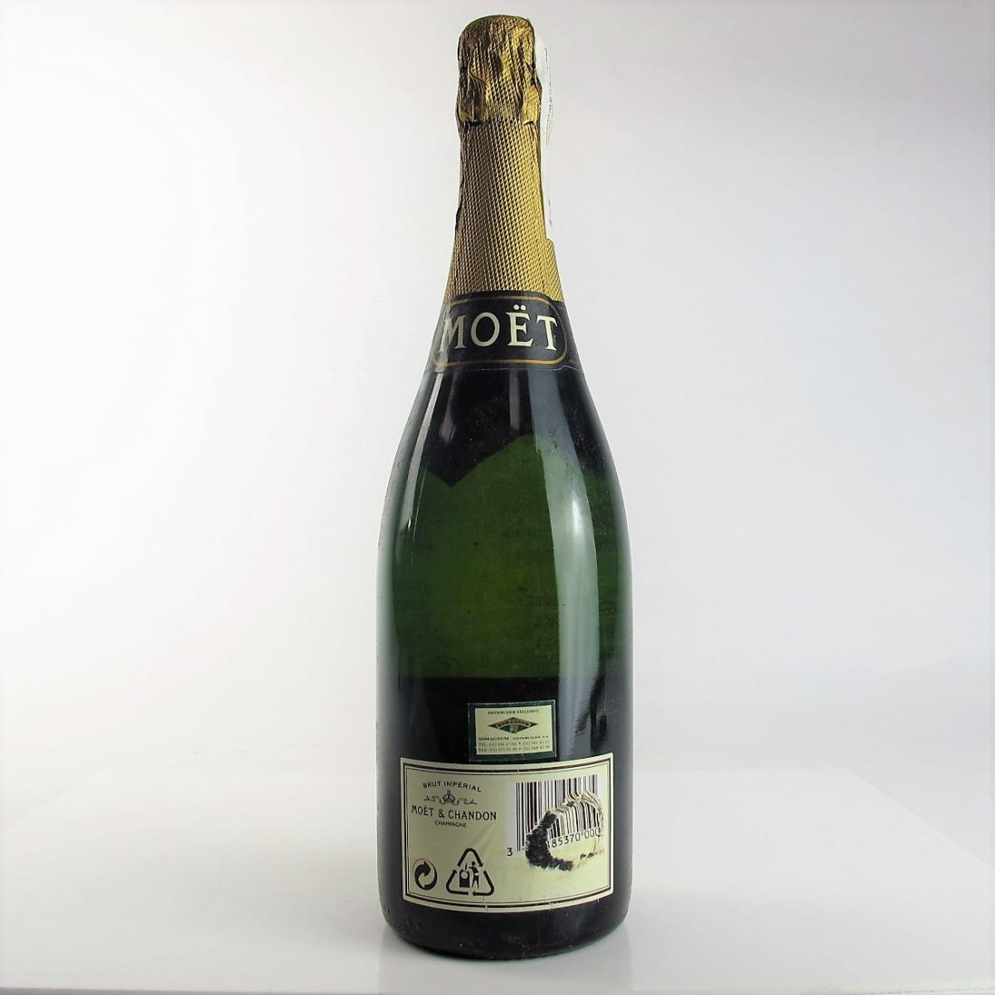Image for Moet & Chandon Brut NV Champagne