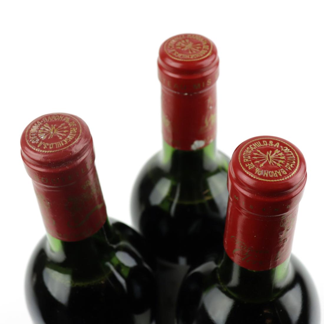Image for Chateaux Rothschild 1983 Pauillac 3x75cl Giftset