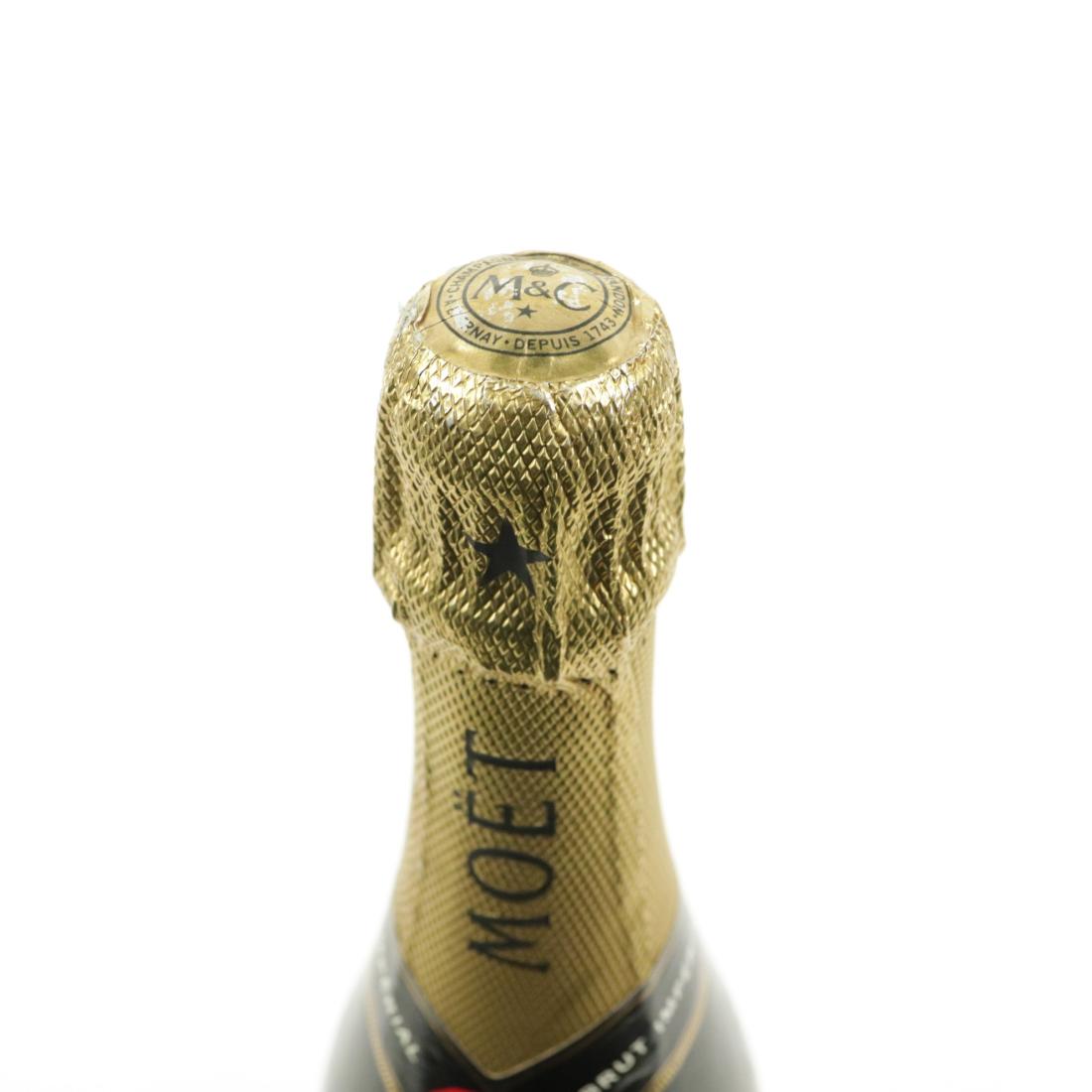 Image for Moet & Chandon Brut NV Champagne
