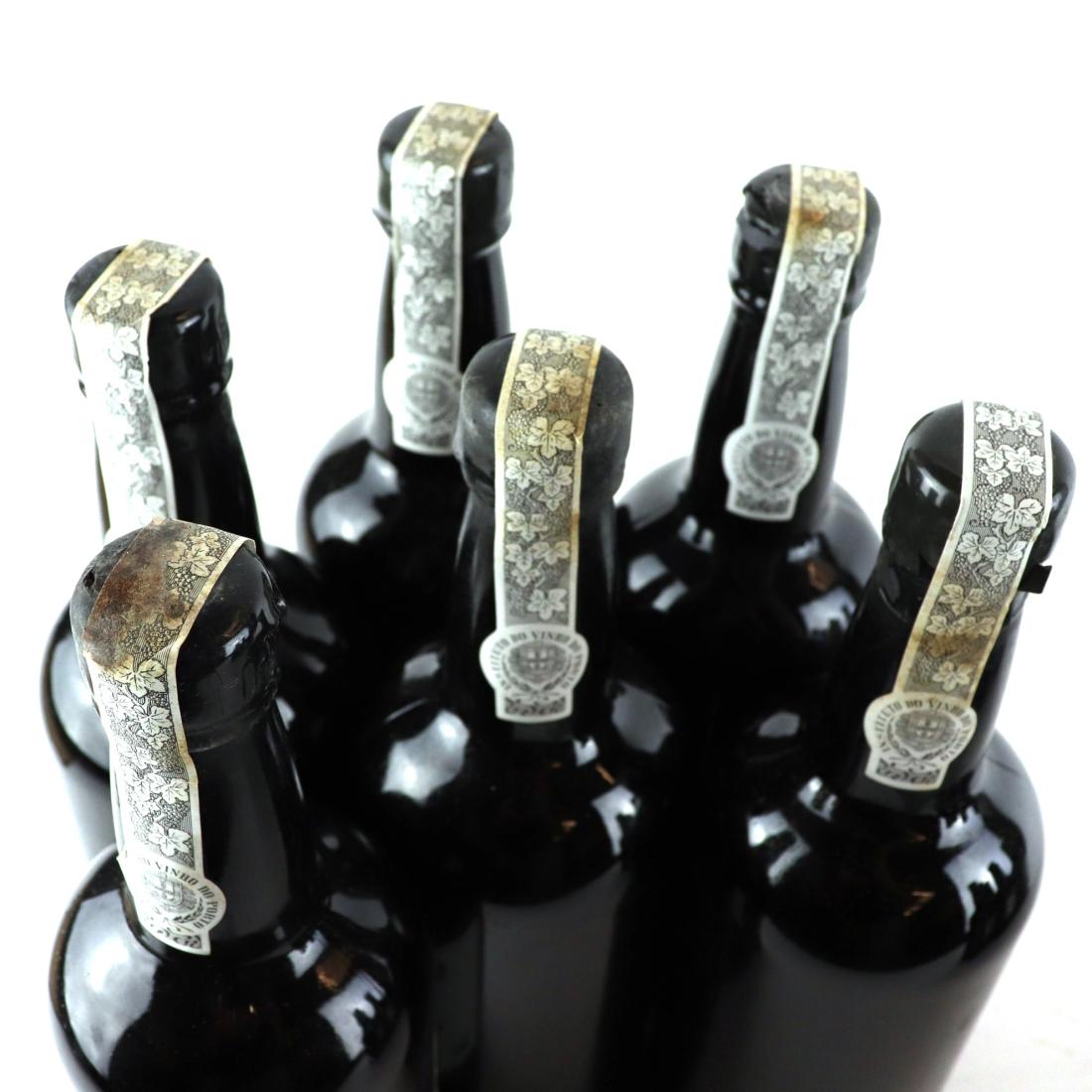 Image for Cockburn's 1983 Vintage Port x 12