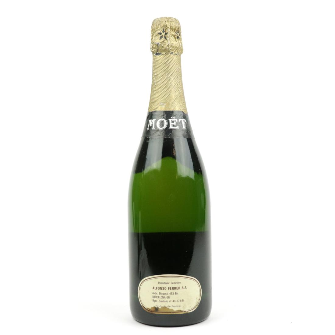 Image for Moet & Chandon Brut NV Champagne