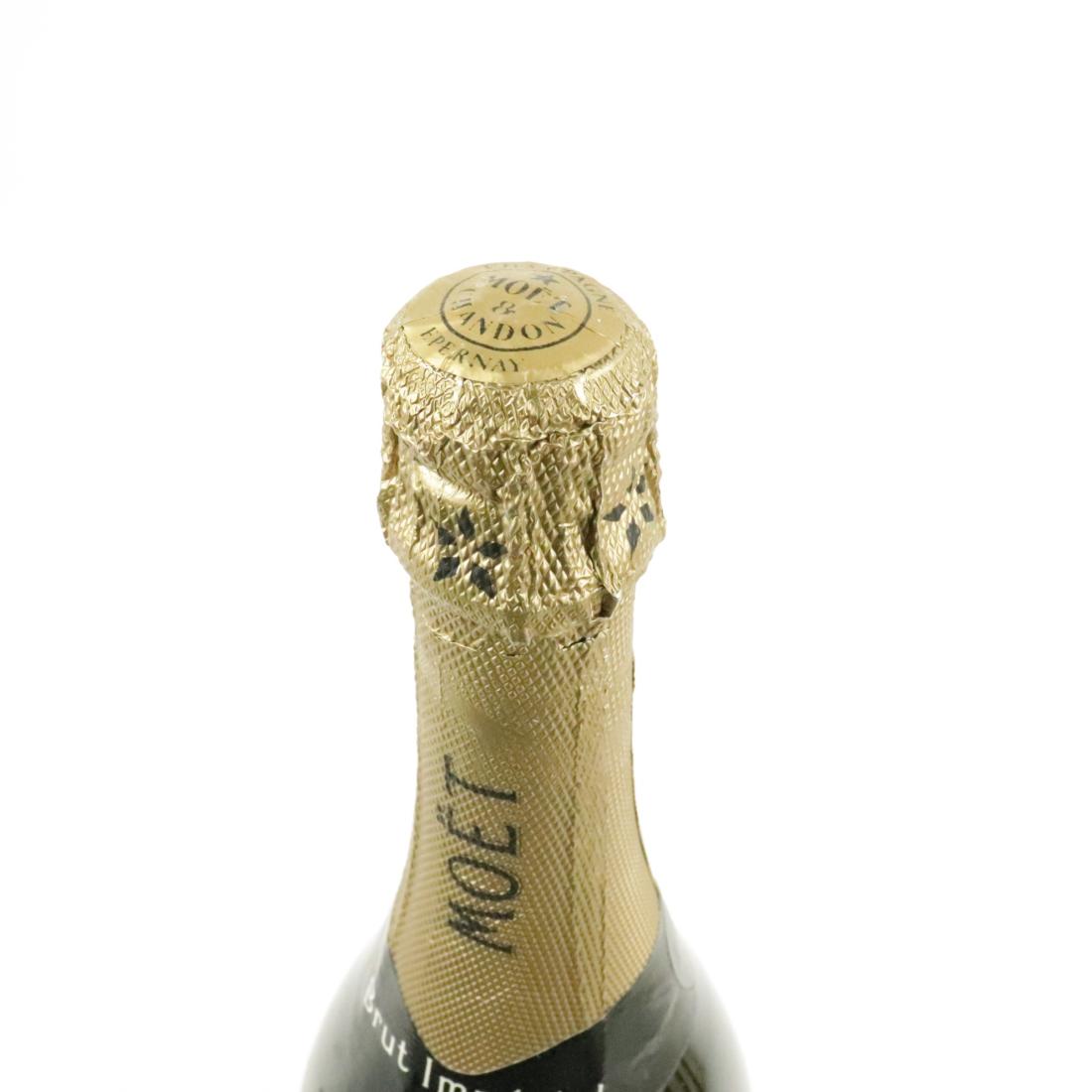 Image for Moet & Chandon Brut NV Champagne