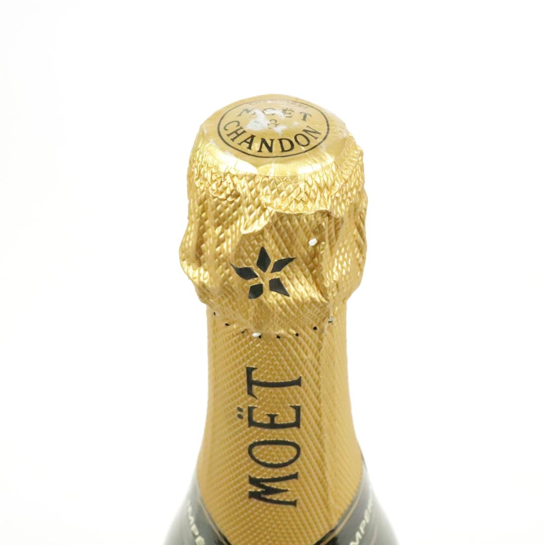 Image for Moet & Chandon Brut NV Champagne