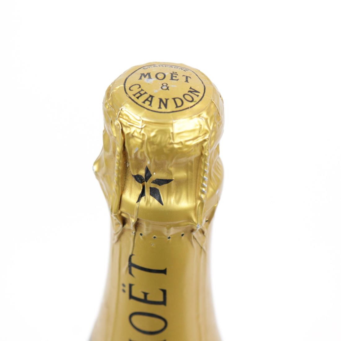 Image for Moët & Chandon 1992 Vintage Champagne x 3