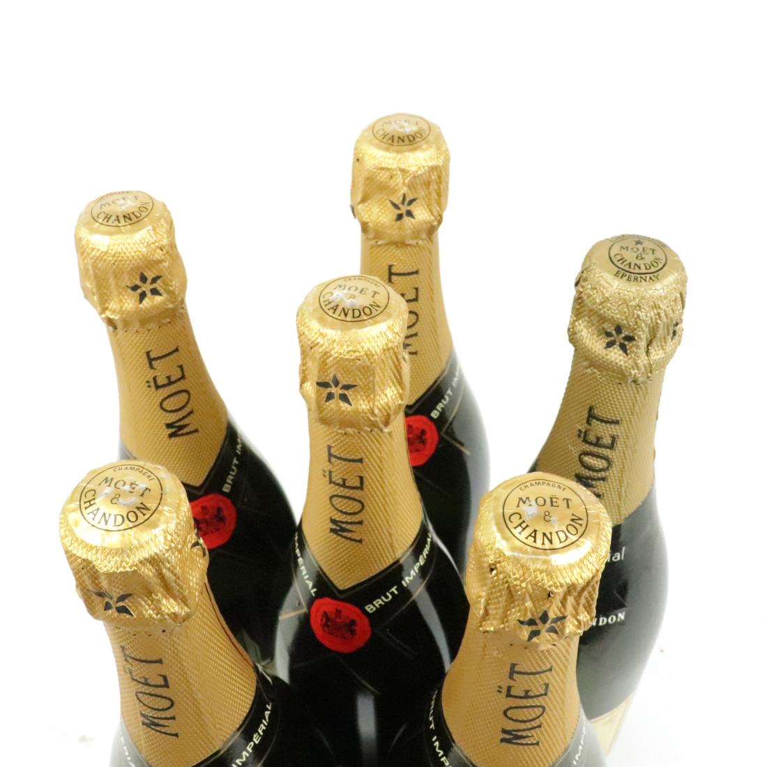 Image for Moet & Chandon Brut NV Champagne