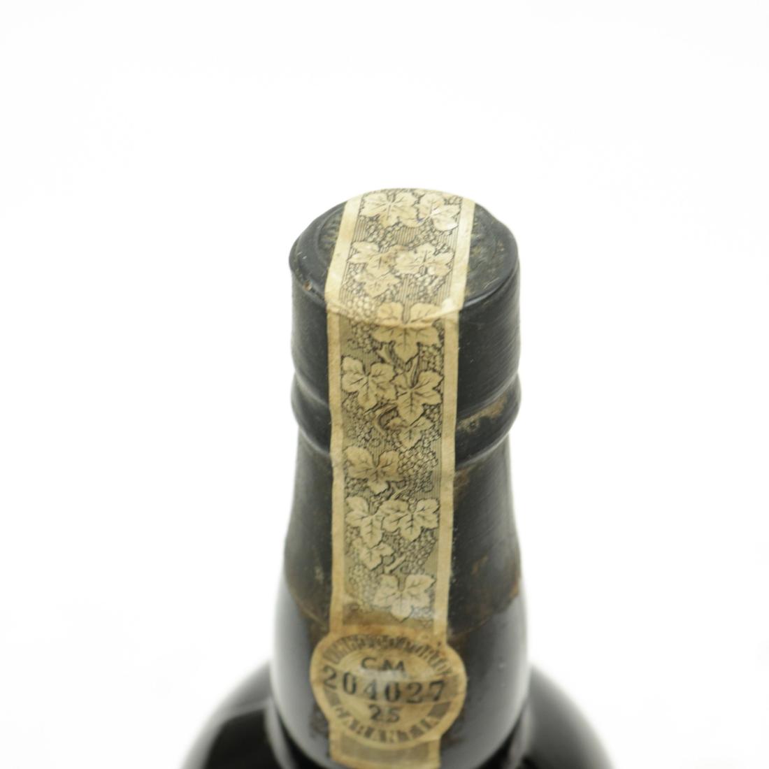 Image for Cockburn's 1975 Vintage Port